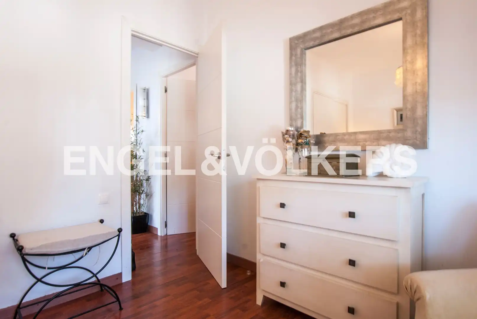 Dormitori de Casa o xalet en venda en Salou amb Aire condicionat, Jardí privat i Parquet
