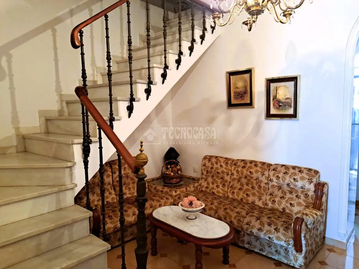 Detached homes for sale in Pilas  with Balcony