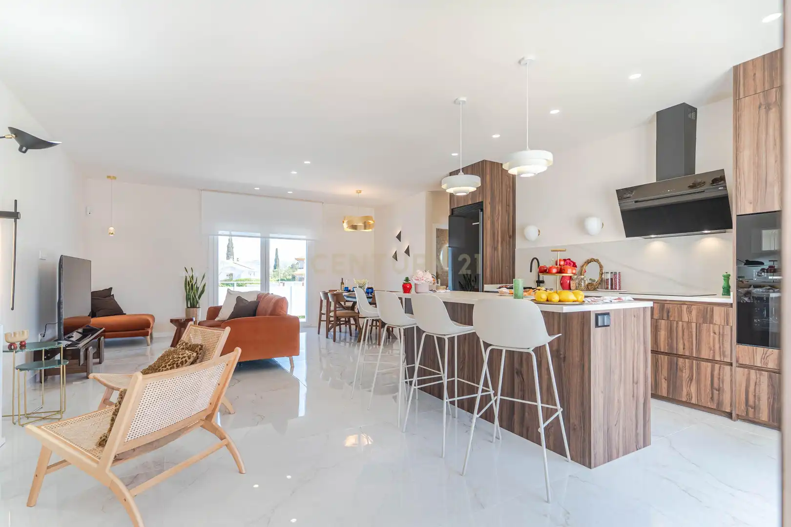 Cocina de Casa o chalet de alquiler en La Zubia con Jardín privado, Piscina y Horno