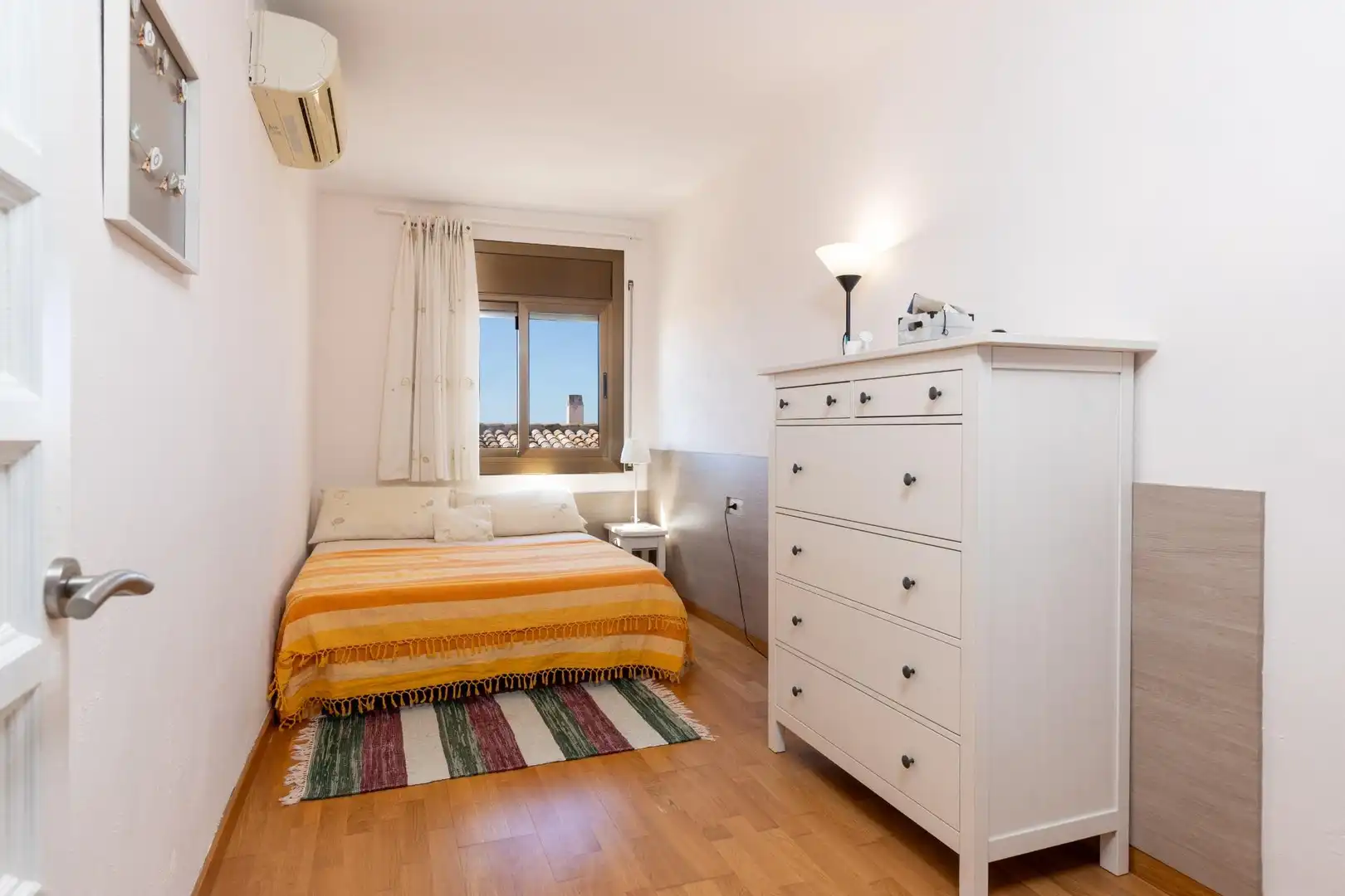 Dormitori de Casa o xalet en venda en El Vendrell amb Parquet, Terrassa i Balcó