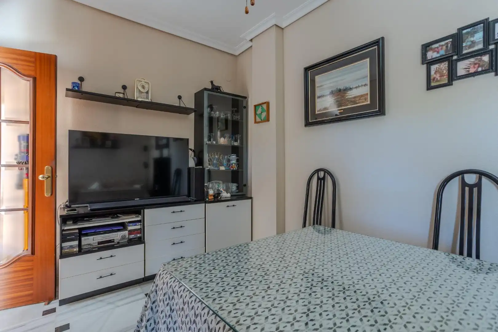 Detached homes for sale in El Brillante -El Naranjo - El Tablero