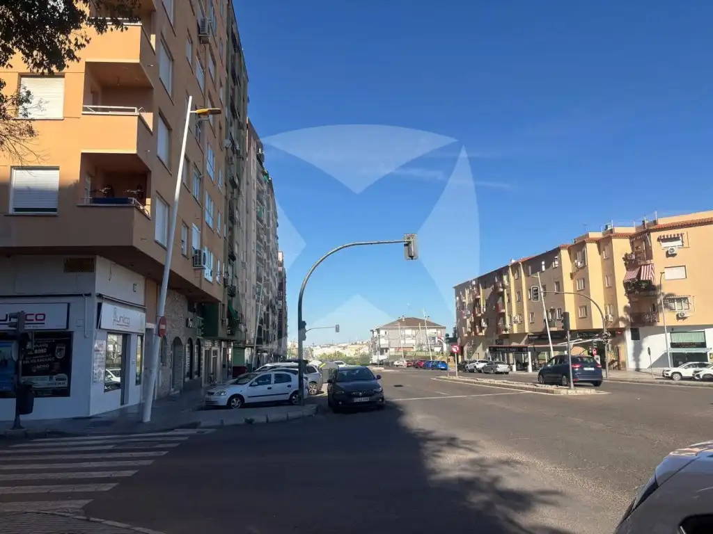 Pis de lloguer a Avenida Juan Sebastian Elcano, Pardaleras
