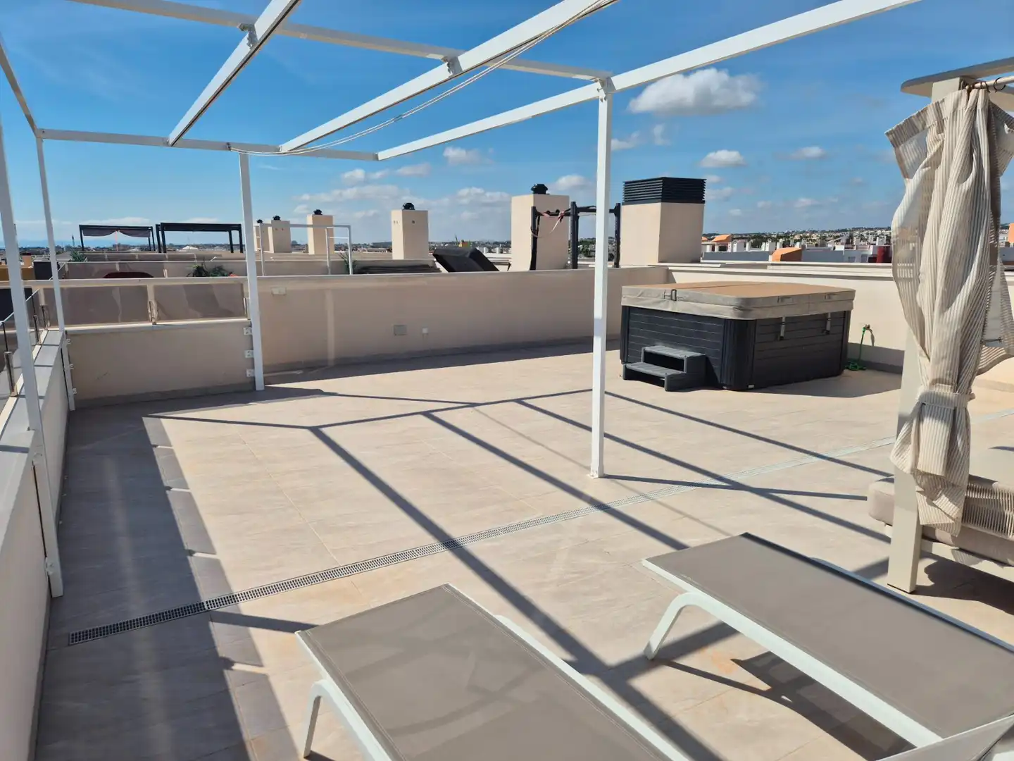 Terrassa de Àtic en venda en Orihuela amb Aire condicionat, Terrassa i Moblat