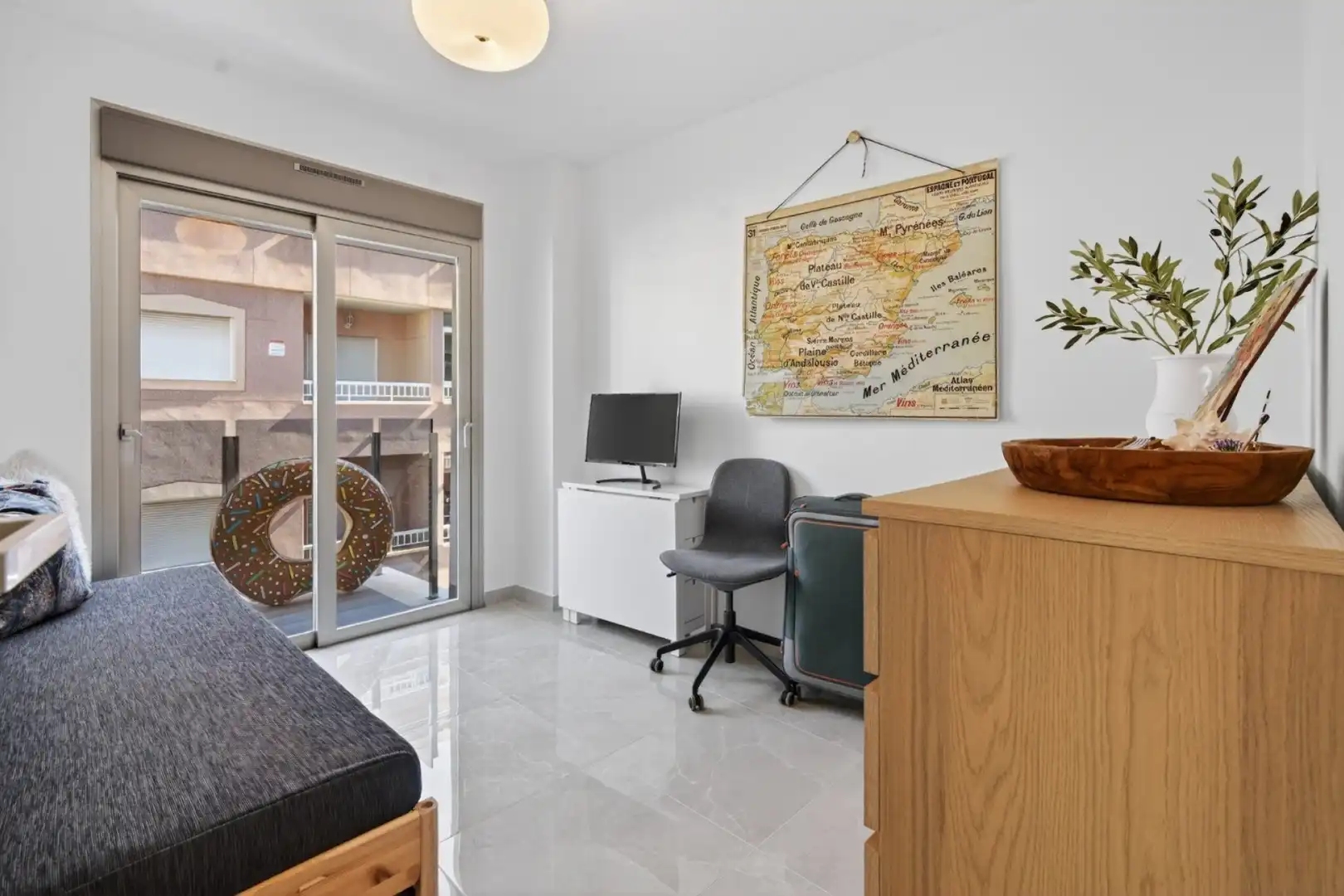 Bedroom of Flat for sale in Torrevieja  with Air Conditioner, Heating and Terrace