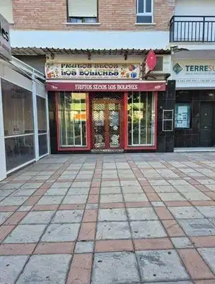 Local comercial en traspàs a Los Boliches