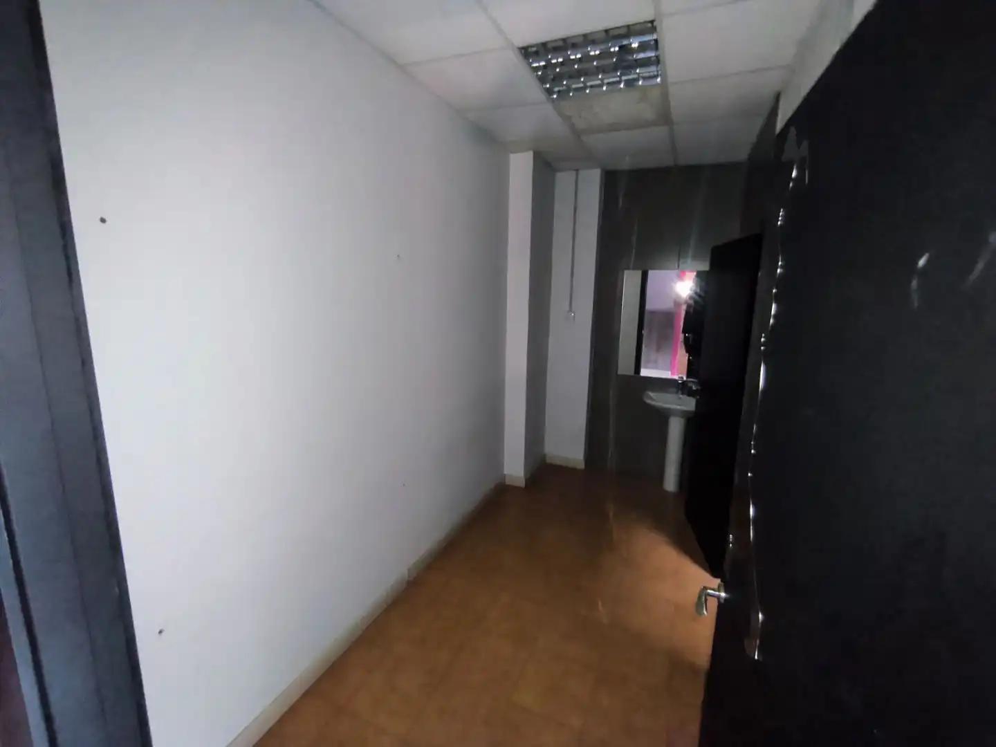 Local de alquiler en León Capital  con Aire acondicionado y Parquet