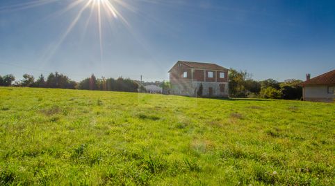 Casa de dos alturas de 205m2 con finca de 4497m2 (Xesteda - Cerceda)