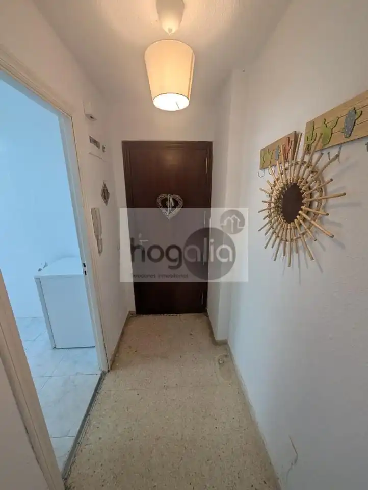 Ground floor for sale in Sevilla  with Furnished