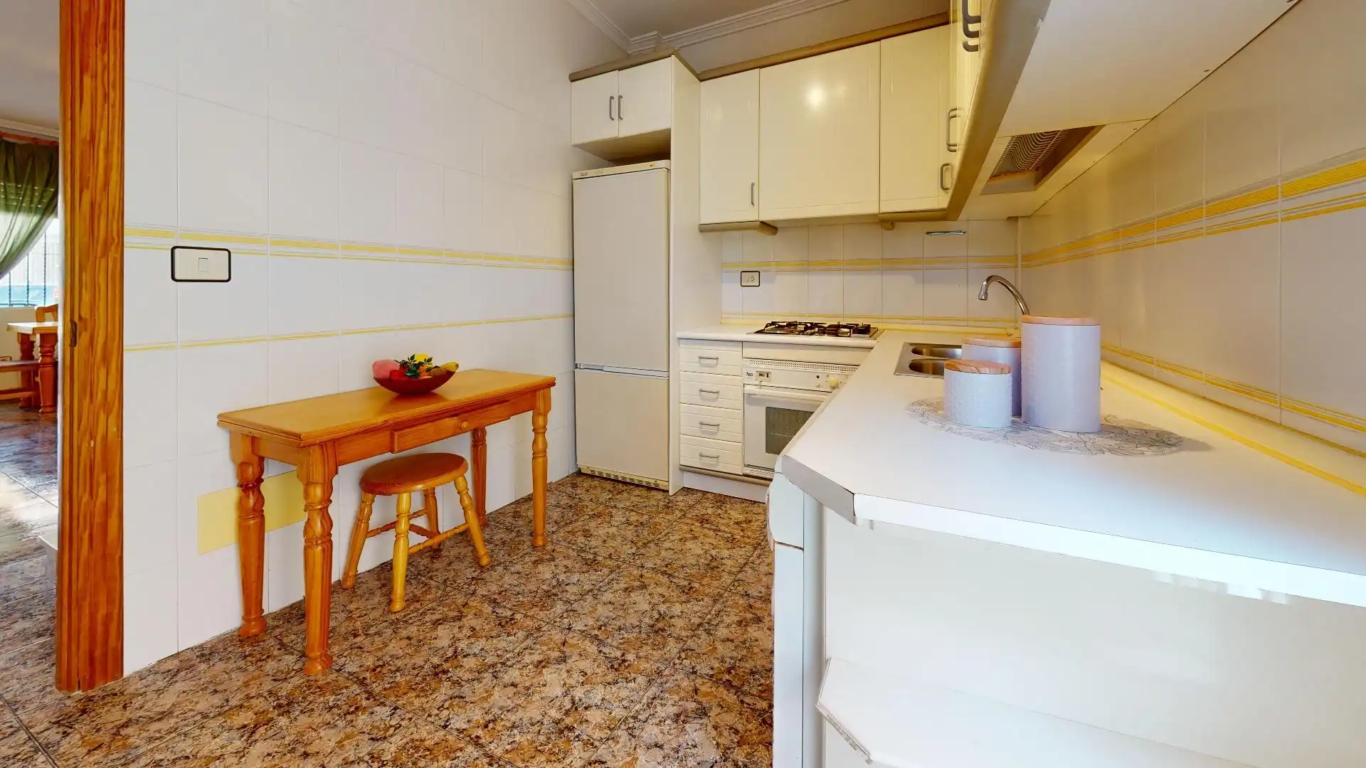 Cocina de Casa adosada en venta en San Pedro del Pinatar con Terraza, Amueblado y Balcón