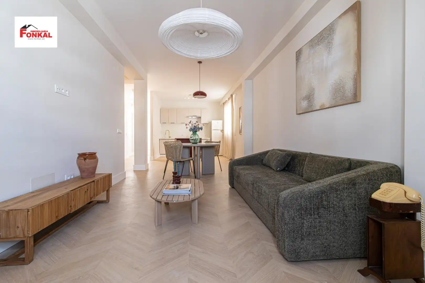 Living room of Flat for sale in Jerez de la Frontera  with Parquet flooring, Storage room and Furnished