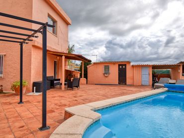Casa con piscina en venta en Taronger