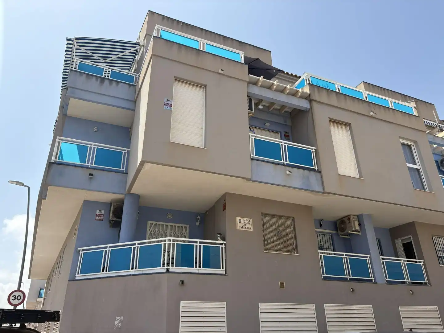 Apartamento con terraza en venta en Calle C. Maria Gil Vallejos 25, imagen 32