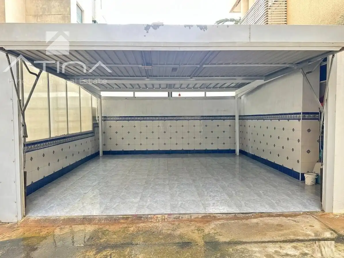 Parking of Ground floor for sale in Daimús  with Air Conditioner, Heating and Private garden