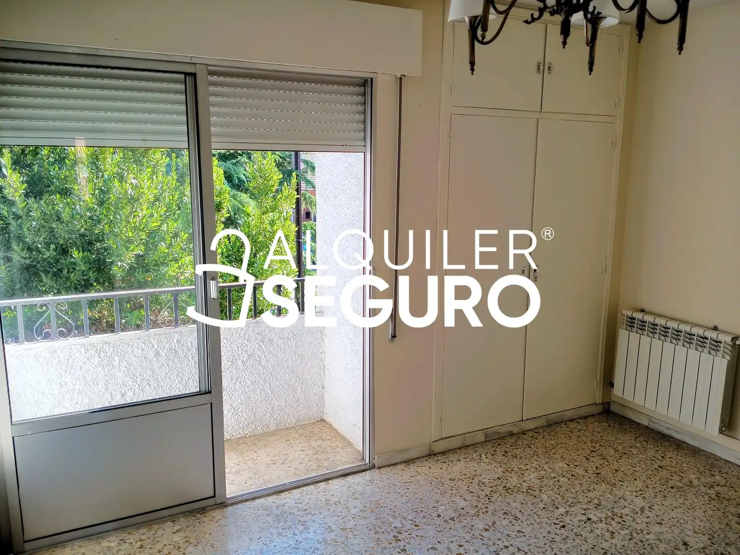 Habitación de Casa o chalet de alquiler en Aldeamayor de San Martín con Aire acondicionado, Calefacción y Terraza