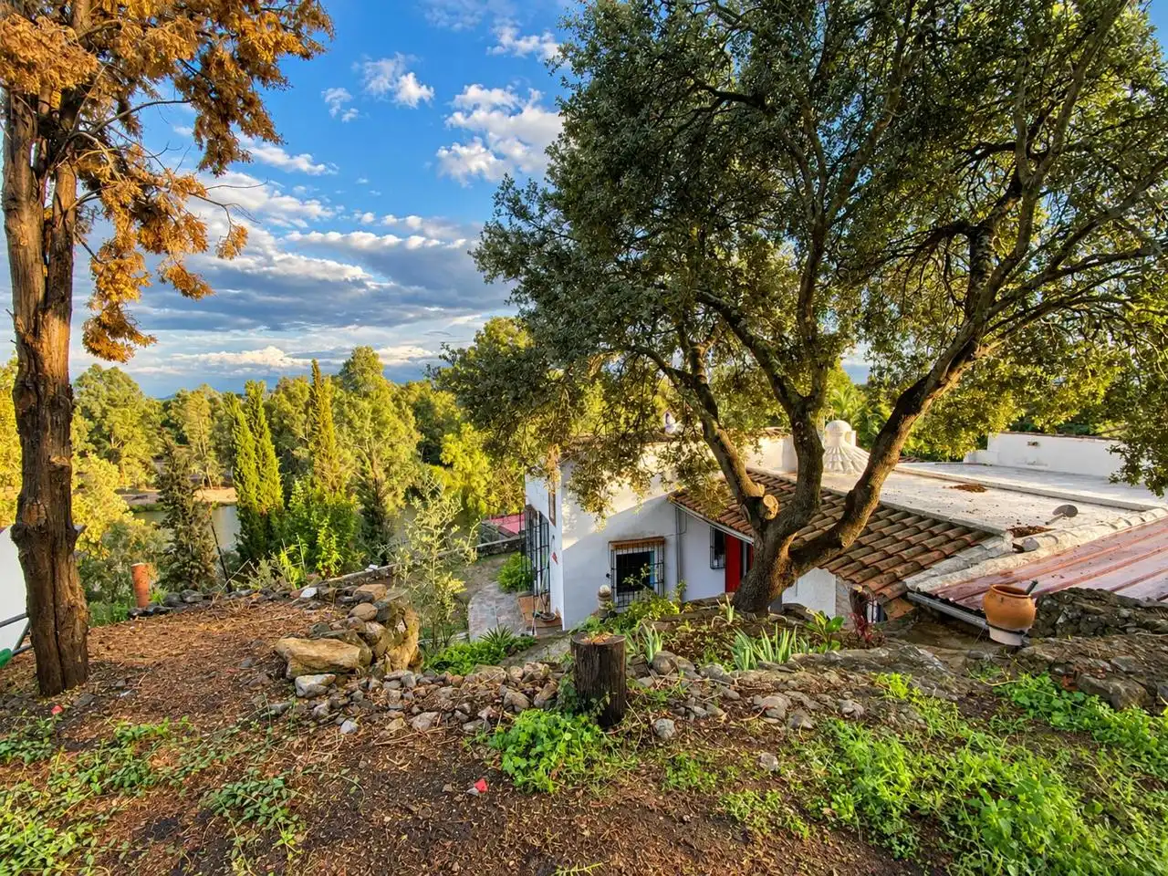 Garden of Country homes for sale in Valverde de Mérida, Badajoz