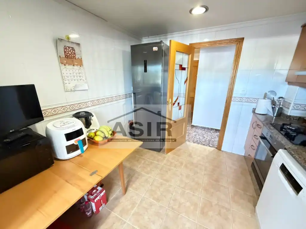 Kitchen of Flat for sale in Alzira  with Air Conditioner