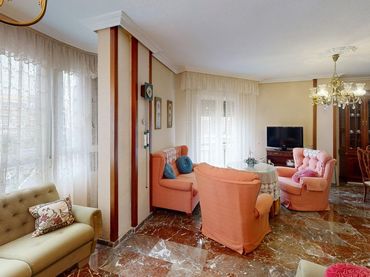 Appartement avec ascenseur à vendre à C/ Ignacio Figueroa
