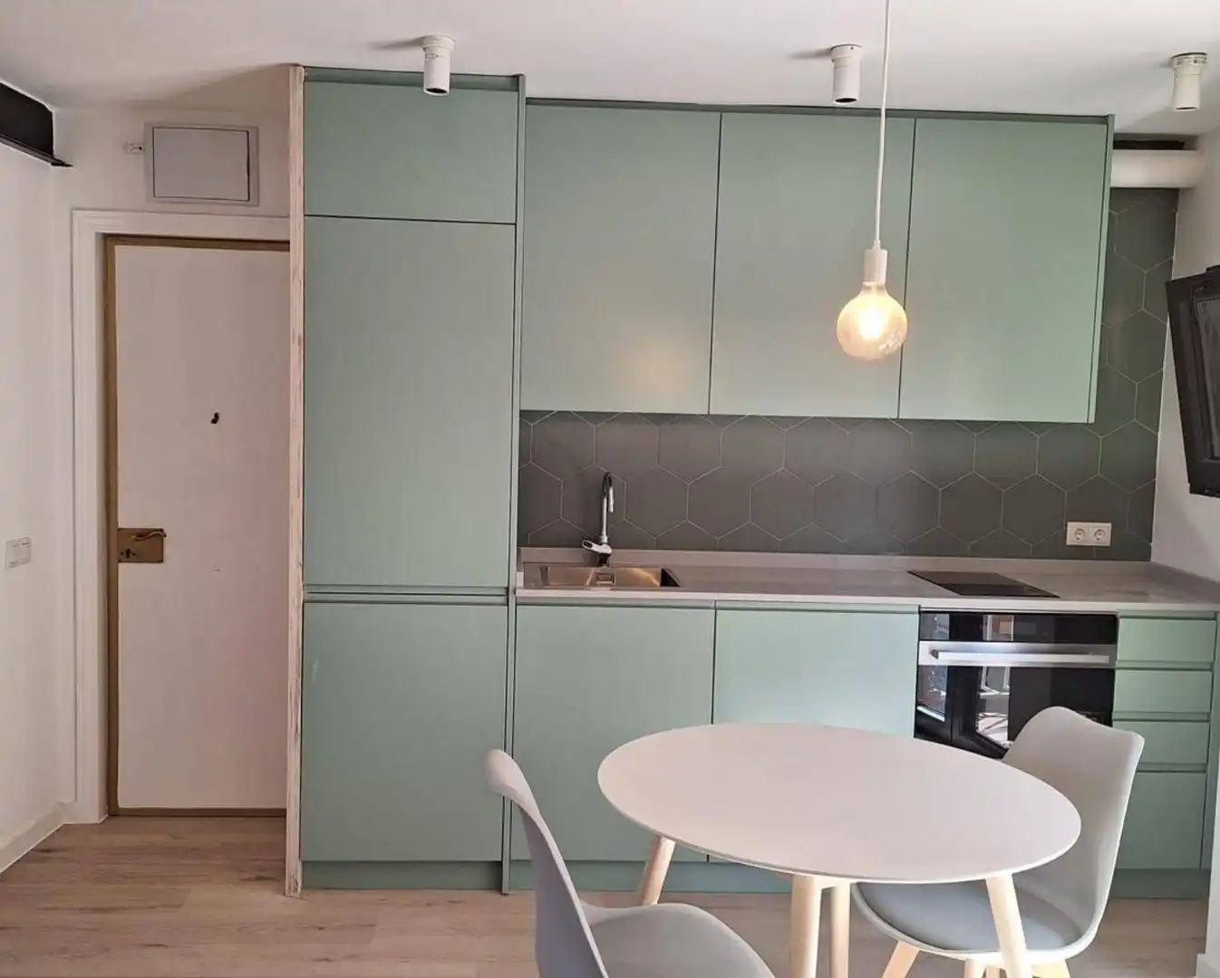 Cocina de Apartamento de alquiler en Madrid con Amueblado y Balcón