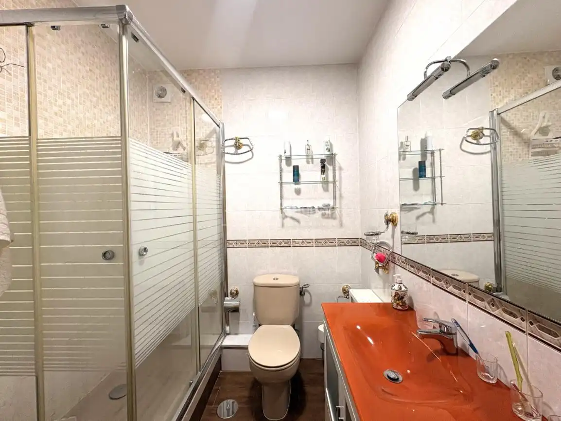 Baño de Piso en venta en Loeches