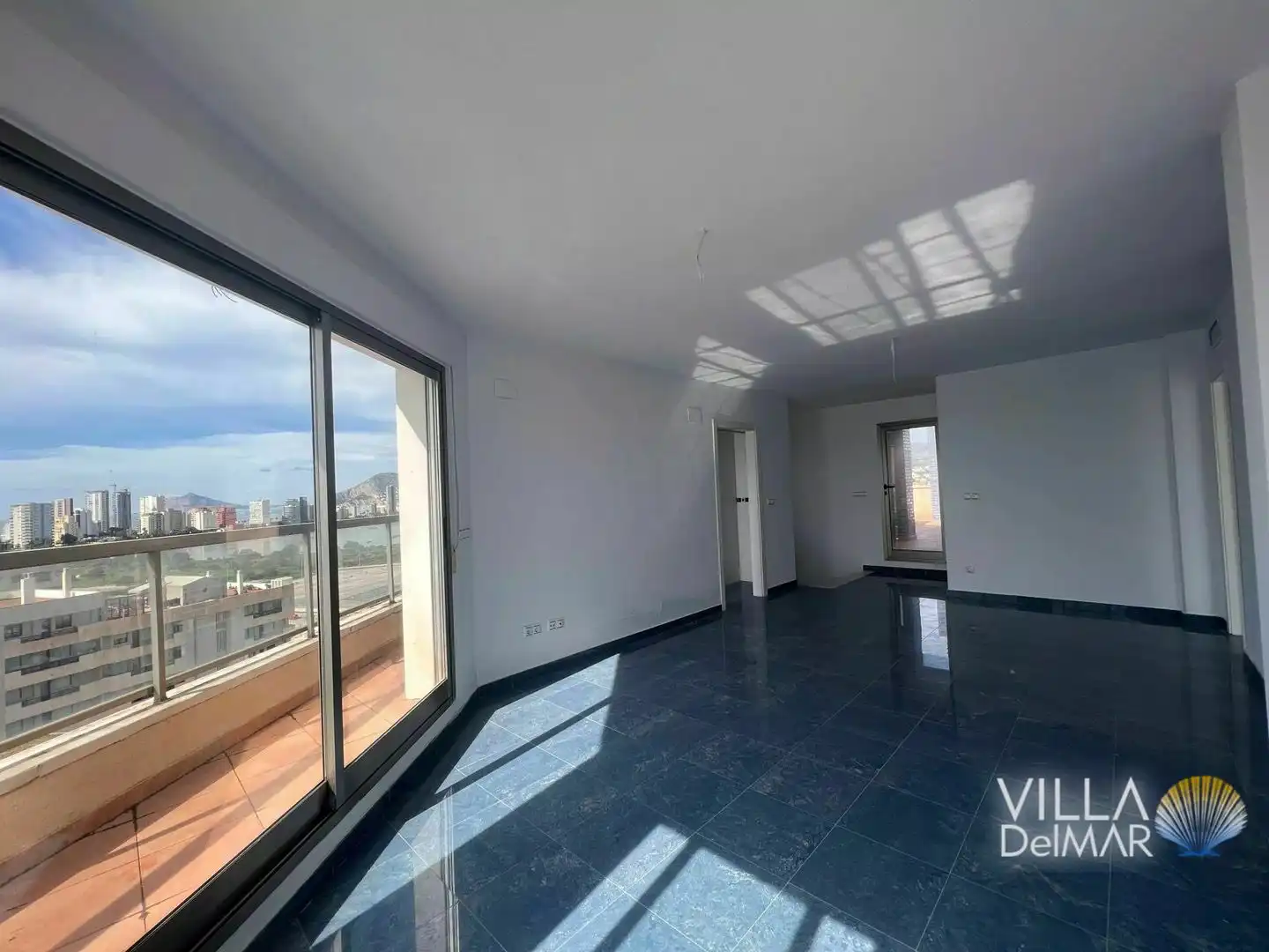 Vista exterior de Ático en venta en Calpe / Calp con Aire acondicionado, Calefacción y Terraza