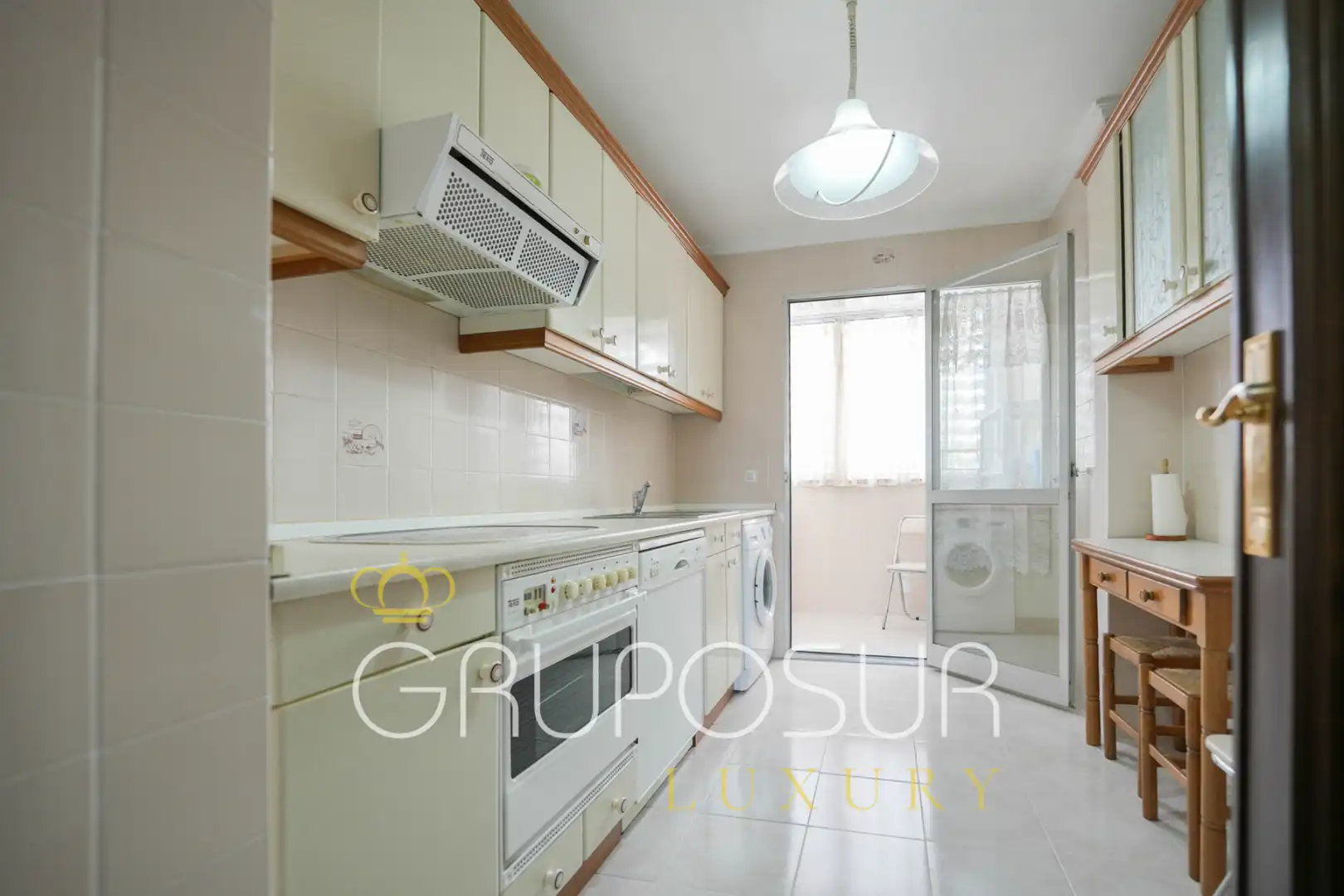Küche von Wohnung zum Verkauf in Valladolid mit Heizung, Privatgarten und Parkett
