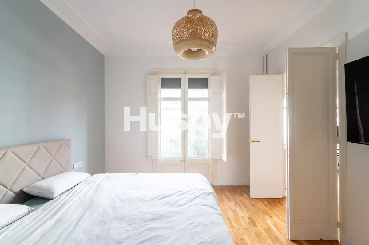 Bedroom of Flat for rent in Barcelona  with Air Conditioner, Heating and Furnished