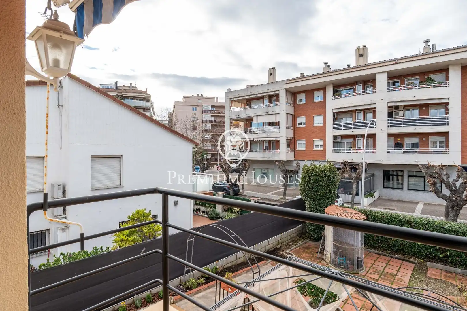 Vista exterior de Casa o xalet en venda en Salou amb Aire condicionat, Calefacció i Jardí privat