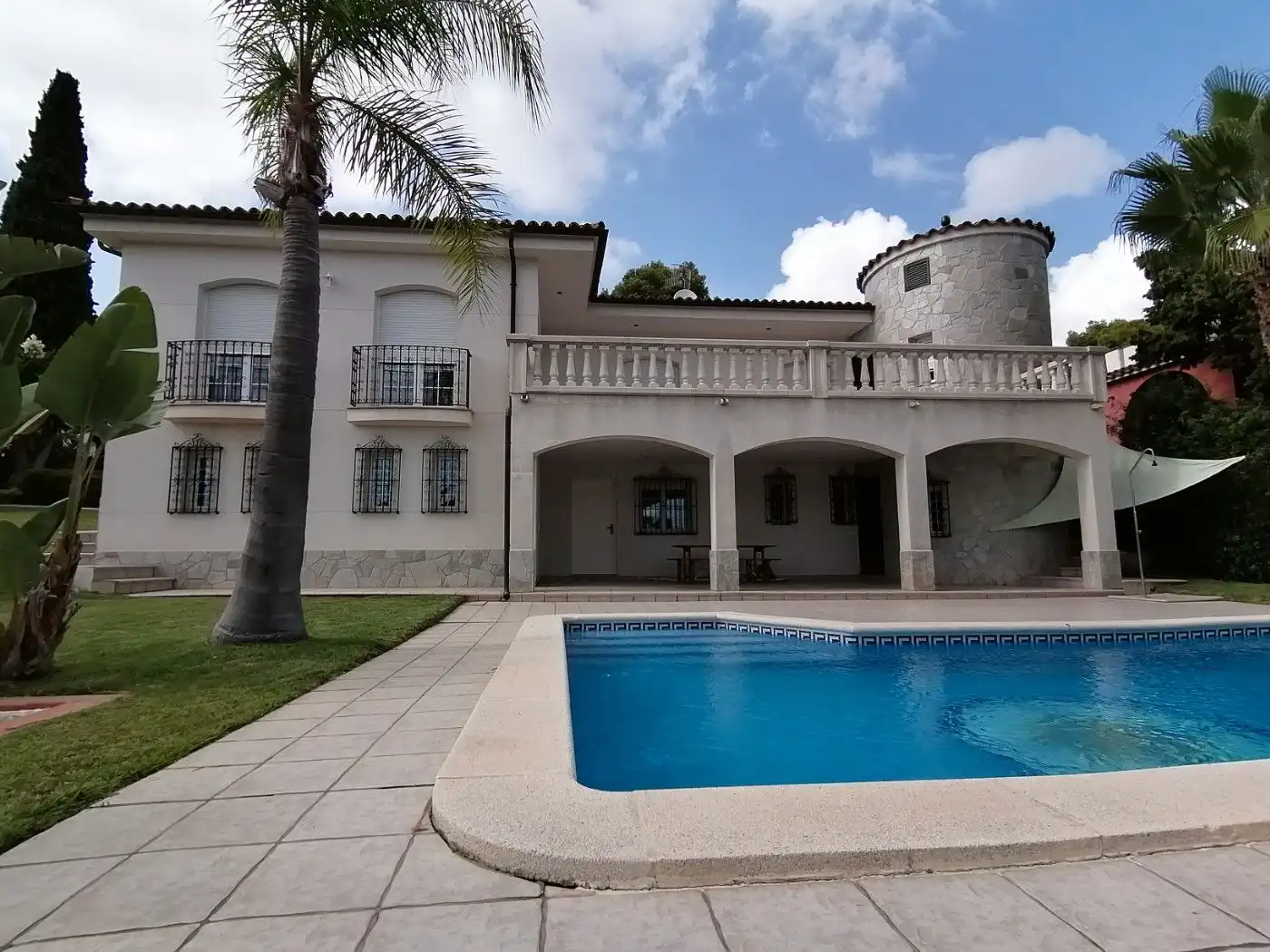 Maison avec piscine à vendre à Carrer Circumval·lacio, imagen 2