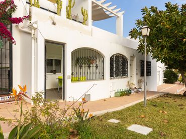 Apartamento con piscina en venta en Calle Vera Colina