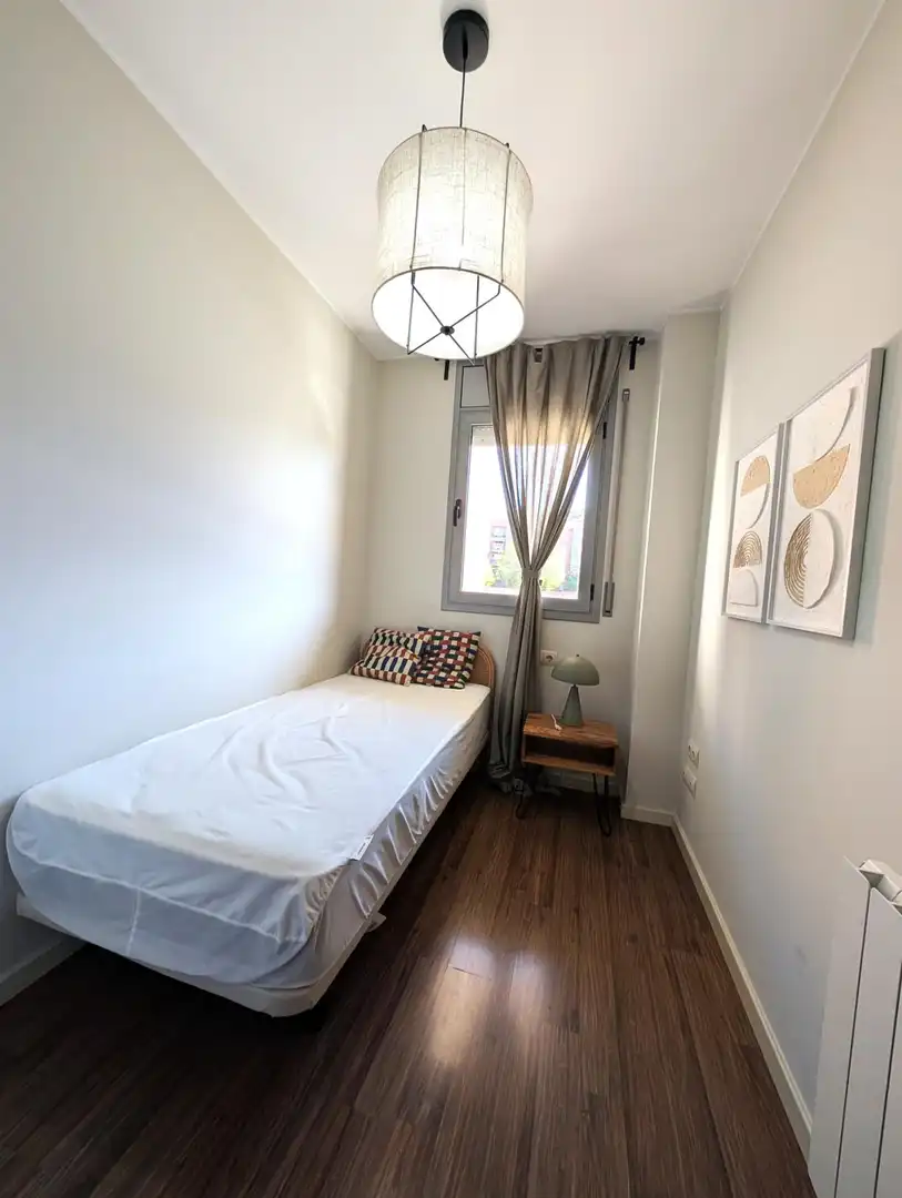 Habitación de Piso en venta en Molins de Rei con Aire acondicionado, Amueblado y Balcón