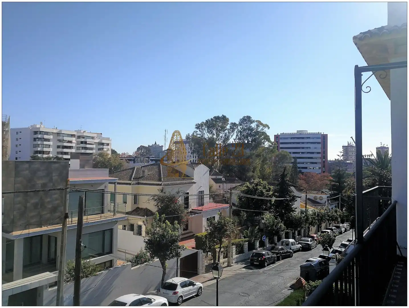 Vista exterior de Edificio en venta en Huelva