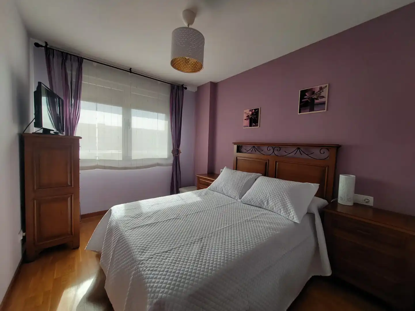 Habitación de Piso de alquiler en Gijón  con Calefacción, Jardín privado y Parquet