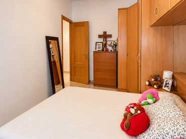 Bajo con ascensor en venta en Carrer de Sigüenza