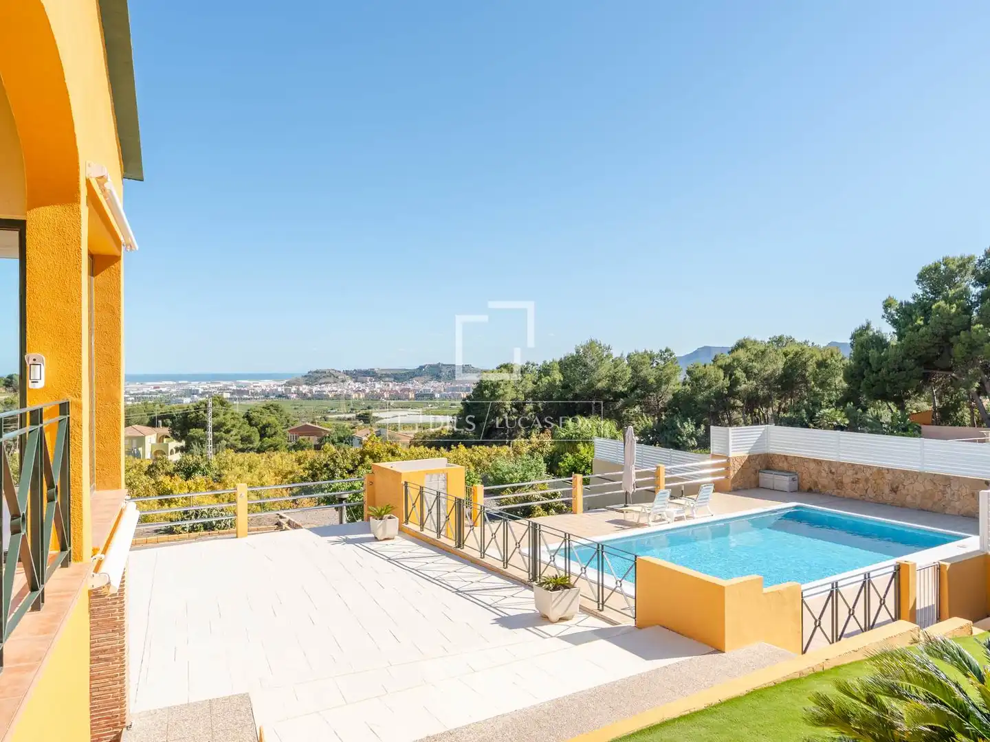 Exterior view of Houses for sale in Sagunto / Sagunt  with Air Conditioner, Heating and Private garden