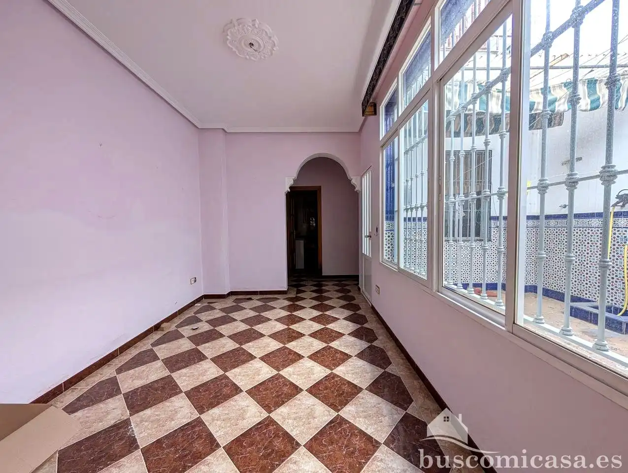 Houses for sale in Linares