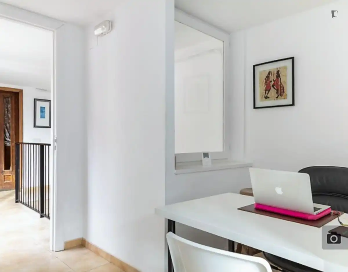 Room in El Coll