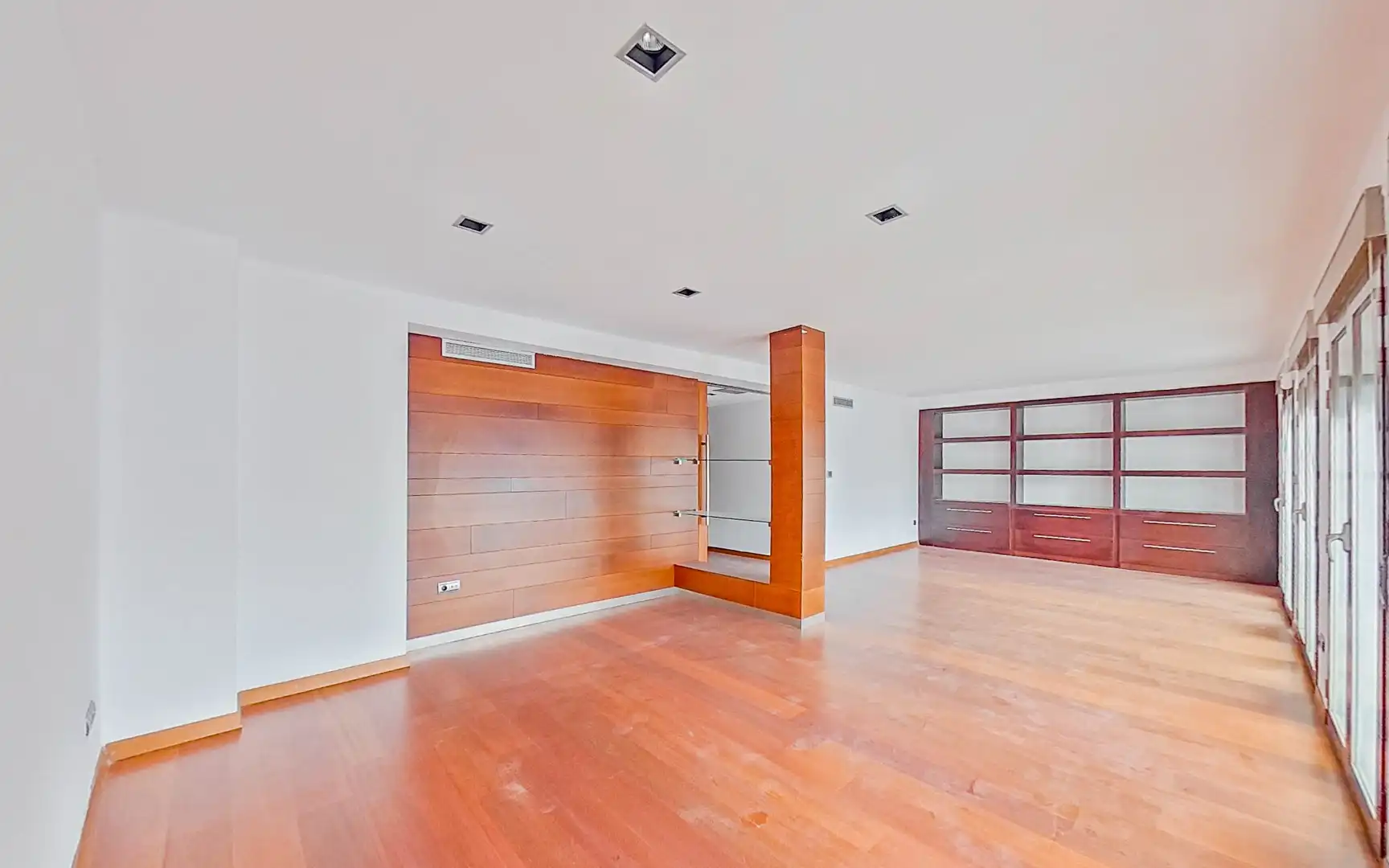 Dúplex en venta en Villanueva de la Serena con Aire acondicionado, Parquet y Terraza