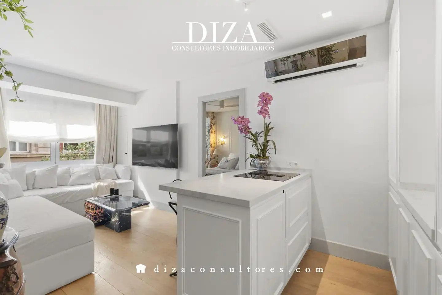 Exterior view of Flat for rent in Madrid  with Air Conditioner, Heating and Furnished