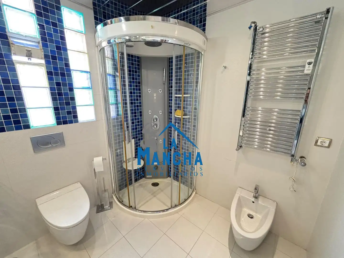 Baño de Piso en venta en Carretas - Pajarita