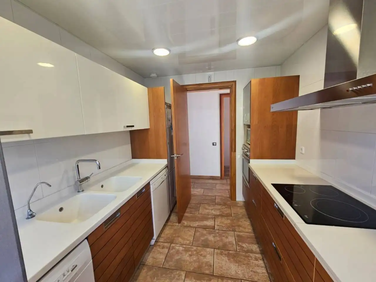 Kitchen of Houses for sale in Sant Cugat del Vallès  with Air Conditioner, Heating and Private garden