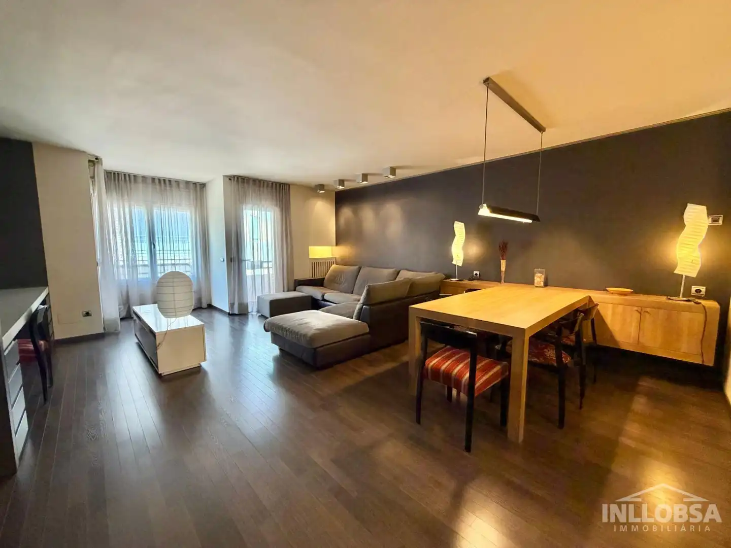 Sala de estar de Piso de alquiler en Manresa con Aire acondicionado, Calefacción y Parquet