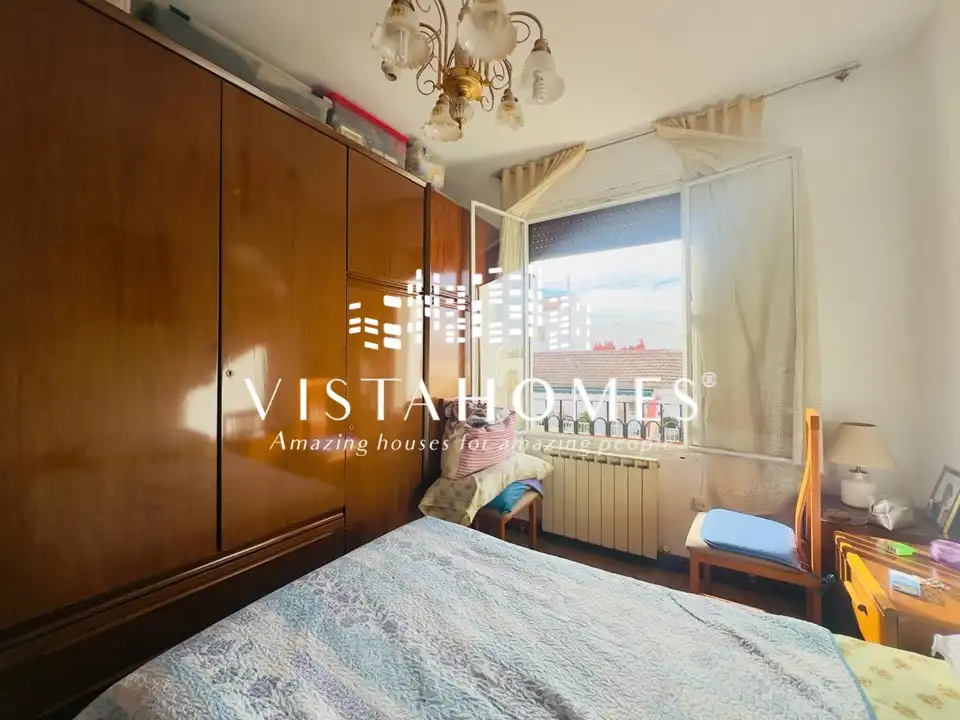 Schlafzimmer von Wohnung zum Verkauf in Madrid mit Klimaanlage, Heizung und Balkon