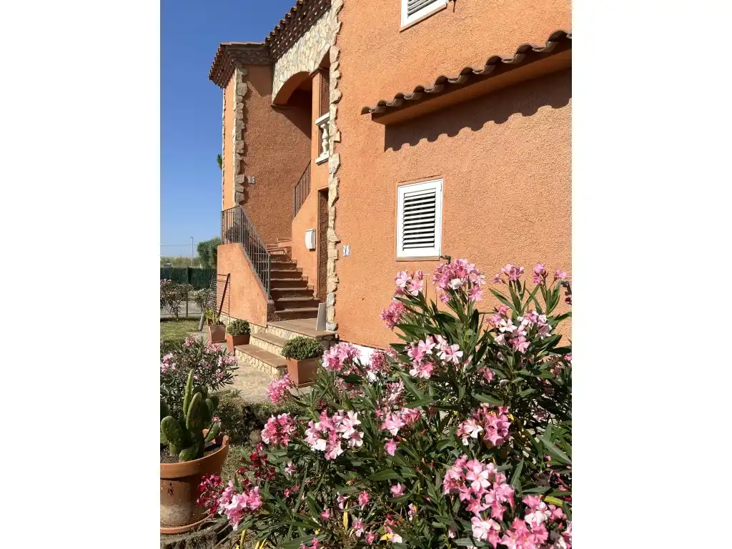 Exterior view of Flat for sale in Torroella de Fluvià  with Air Conditioner