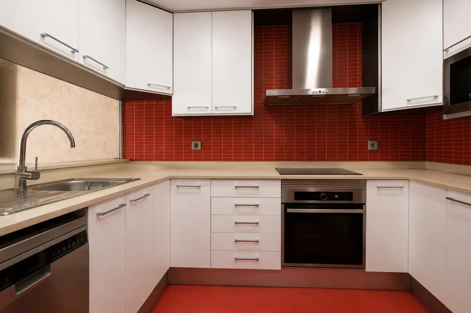 Adosado con terraza en venta en Carrer de Pau Claris, imagen 15