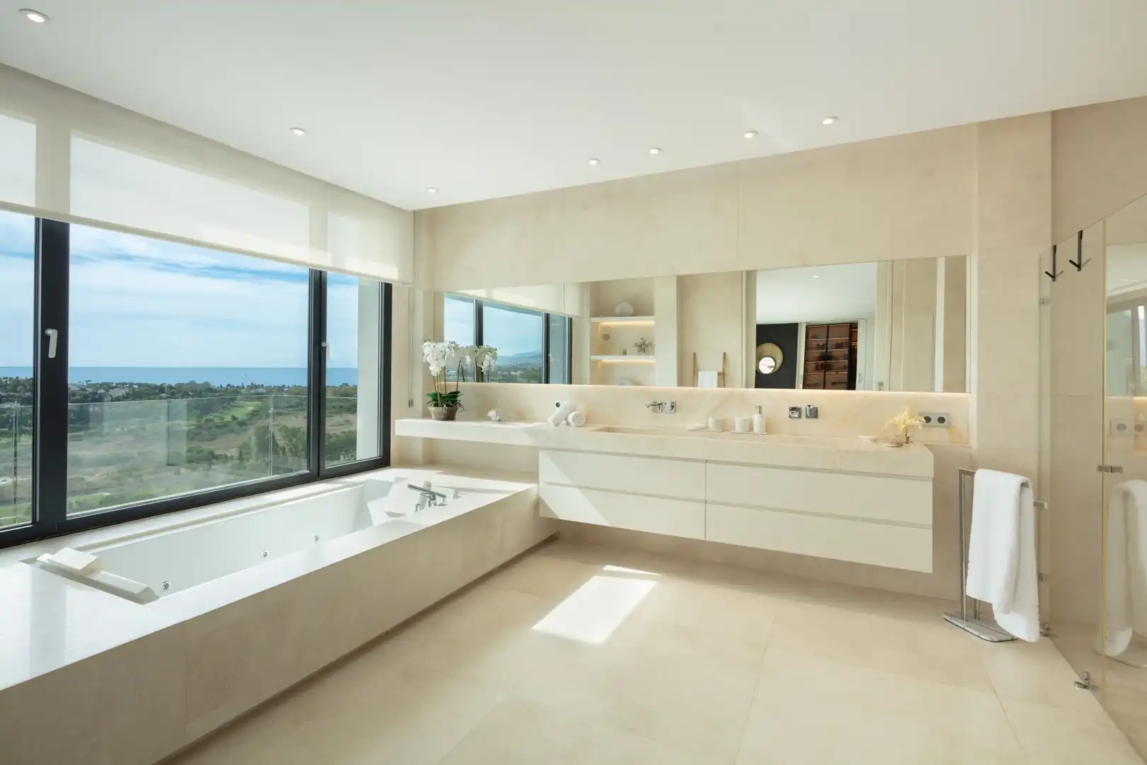 Casa amb piscina en venda a Estepona Pueblo, imagen 15