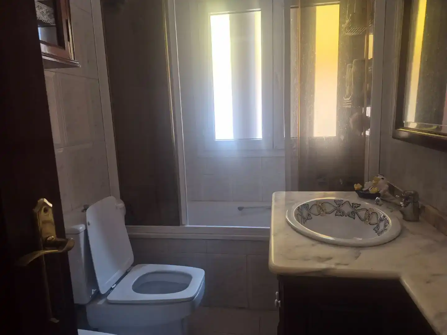 Bathroom of Detached homes for sale in Ciudad Real  with Private garden and Parquet flooring