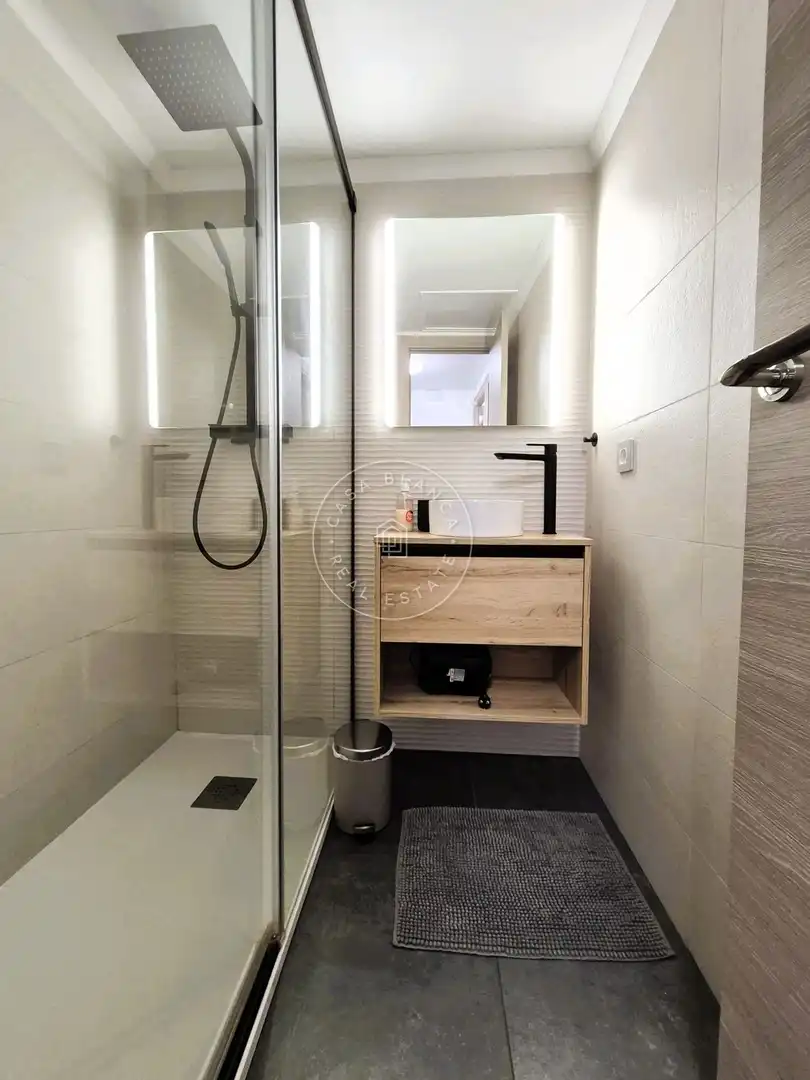 Appartement compact avec ascenseur à vendre à josep Tarradelles, imagen 26