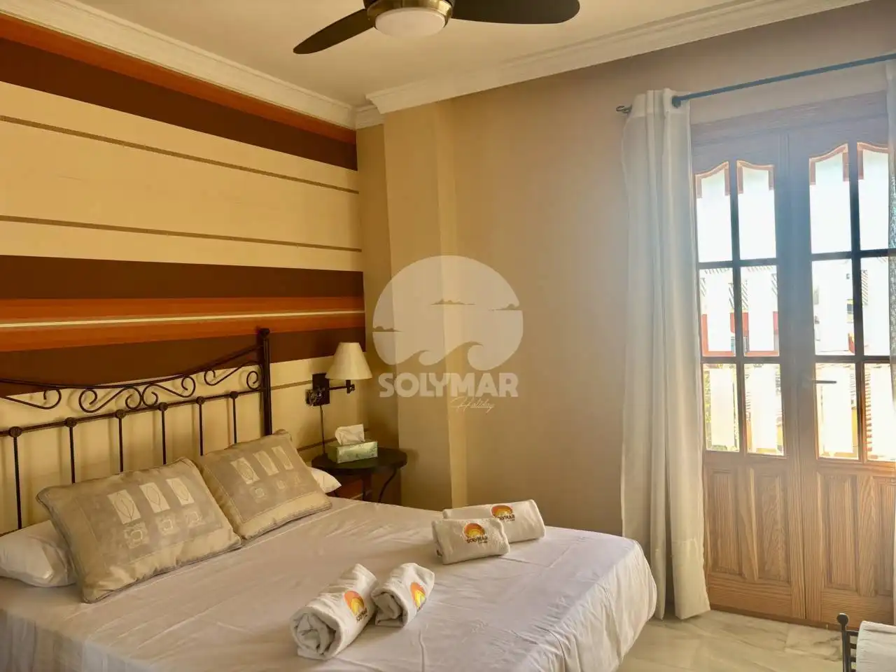 Dormitori de Casa o xalet en venda en Vélez-Málaga amb Aire condicionat, Jardí privat i Terrassa