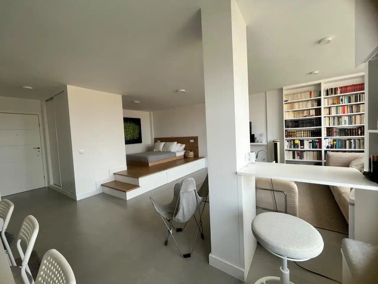 Wohnung zur Miete in Chil, 220, Ciudad Jardín
