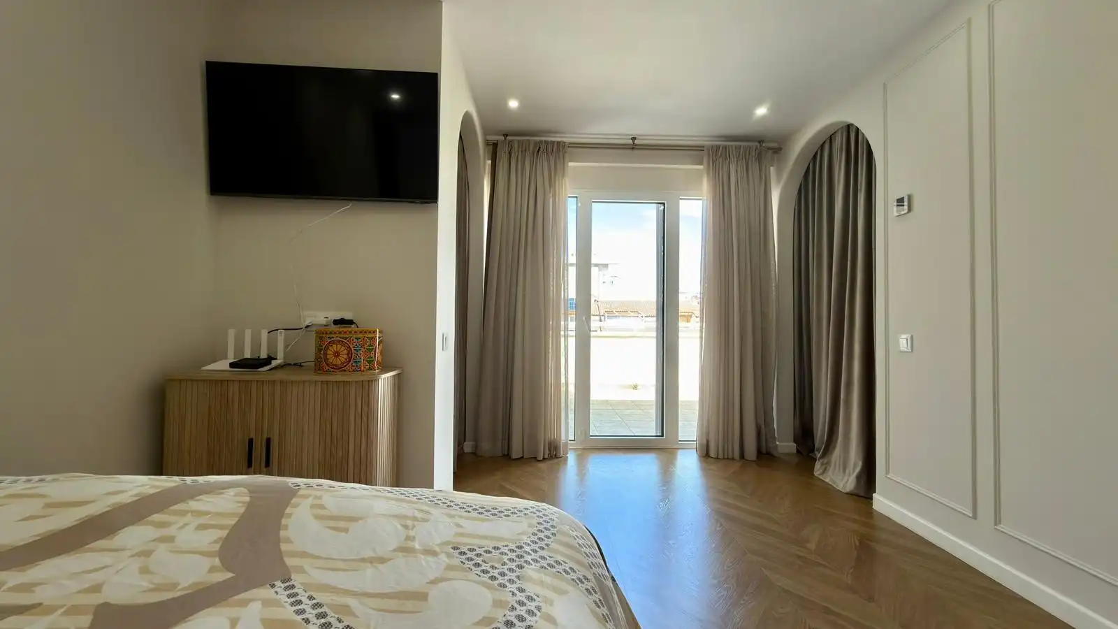 Habitación de Casa o chalet en venta en Alicante / Alacant con Aire acondicionado, Calefacción y Jardín privado